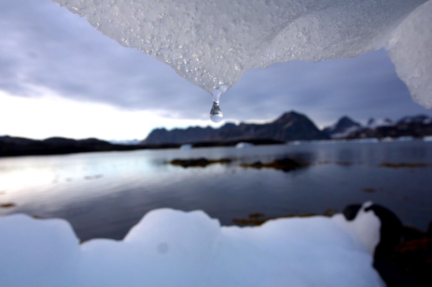 Climate change, ice, ocean, drop of water