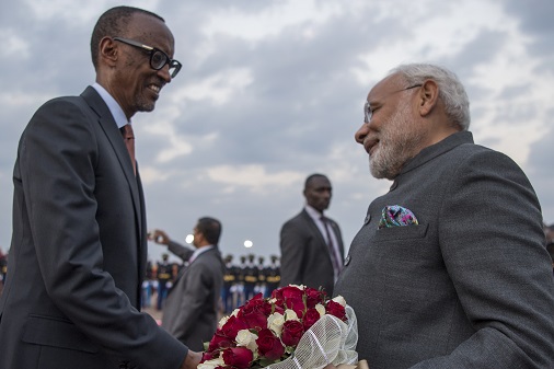 Modi greets President Kagame 